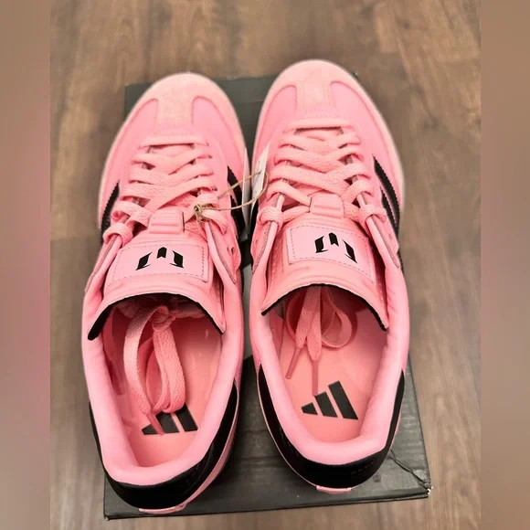 Adidas Men’s Samba Messi Soccer Pink & Black Shoes Sneakers, JP7844, Size 9.5